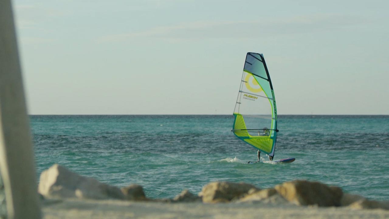 帆板冲浪